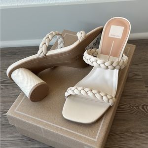 New Never Worn Size 11 Sandal Heels